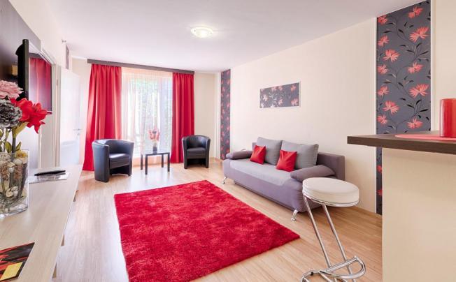 Фото отеля Triple M Hotel