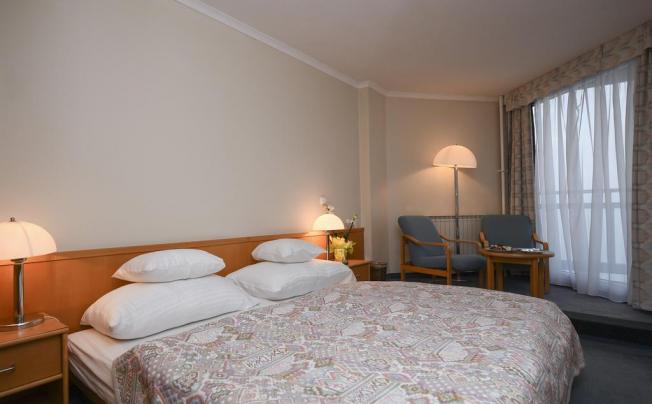 Фото отеля Hunguest Helikon Hotel 