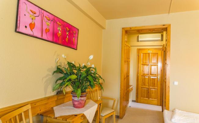 Фото отеля KARIN HOTEL 