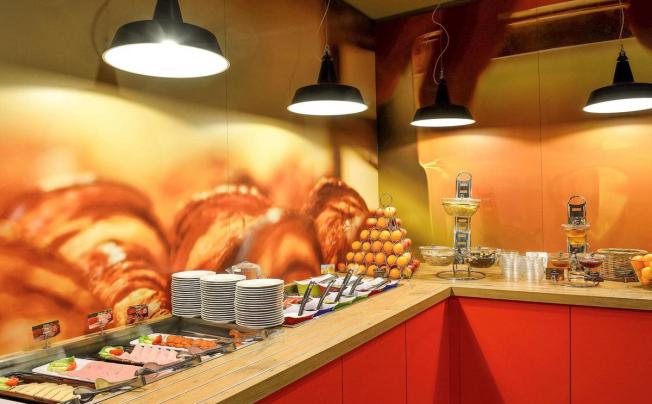 Фото отеля Ibis Budapest City