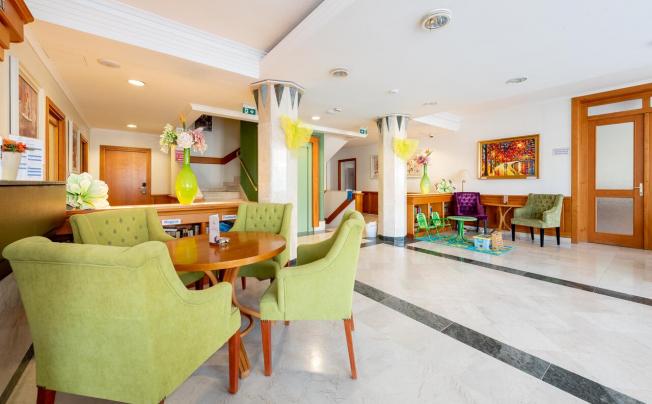 Фото отеля Holiday Club Apartman Hotel Heviz