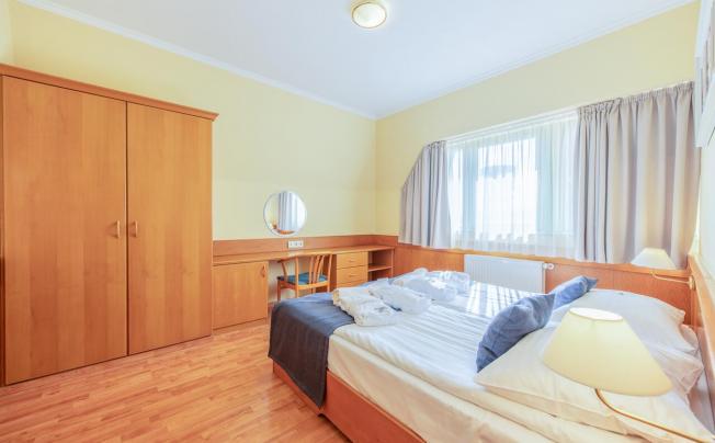 Фото отеля Holiday Club Apartman Hotel Heviz