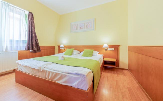 Фото отеля Holiday Club Apartman Hotel Heviz
