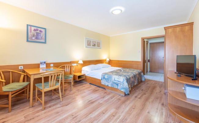 Фото отеля Holiday Club Apartman Hotel Heviz
