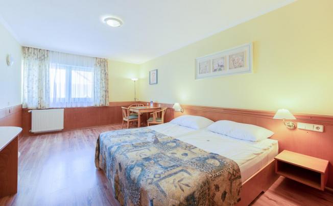 Фото отеля Holiday Club Apartman Hotel Heviz