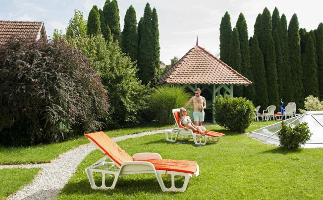 Фото отеля Holiday Club Apartman Hotel Heviz