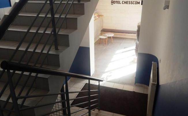 Фото отеля Chesscom Hotel