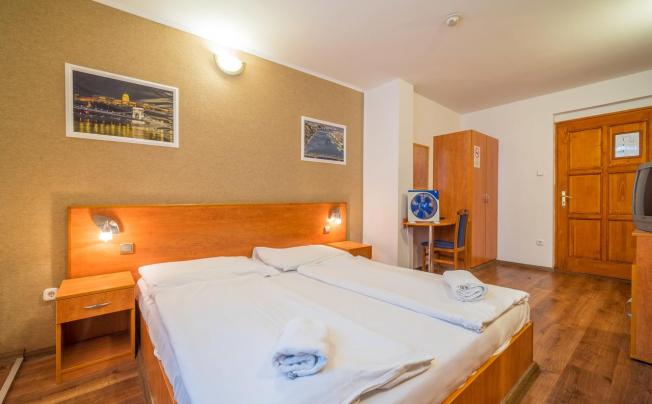 Фото отеля Central Green hotel