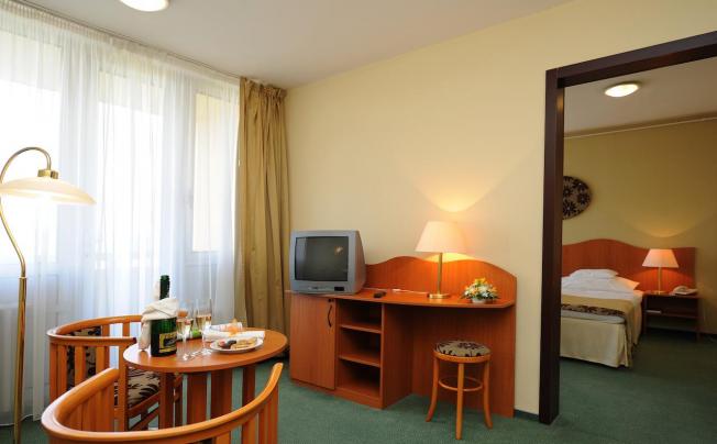 Фото отеля Hunguest hotel helios anna
