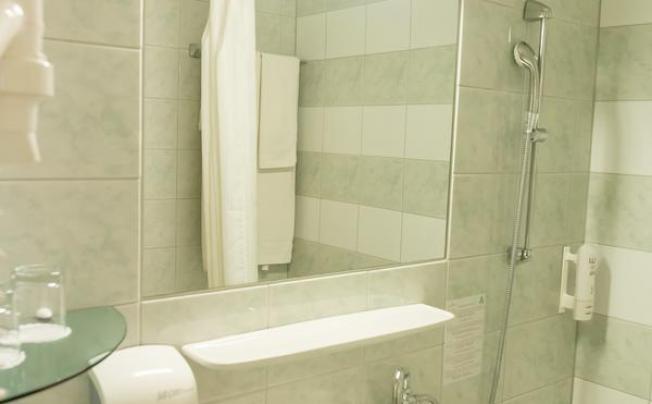 Фото отеля Hunguest hotel helios anna