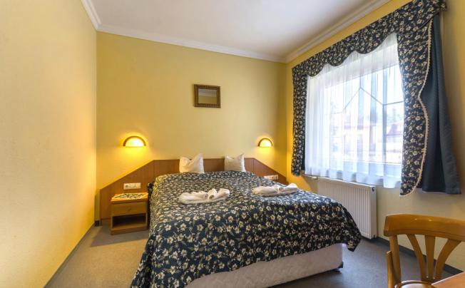 Фото отеля Kikelet Club Hotel