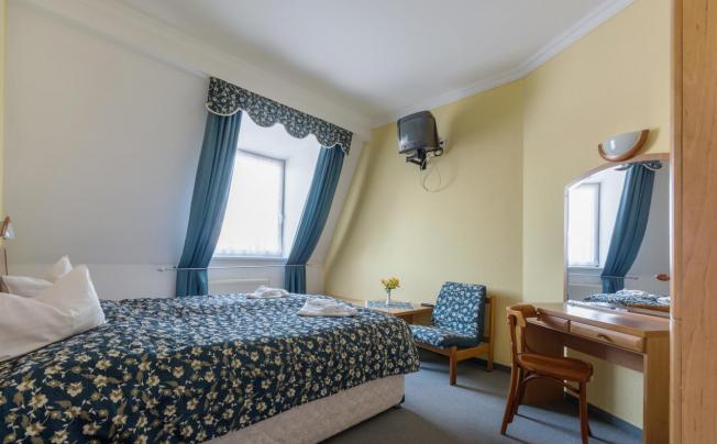 Фото отеля Kikelet Club Hotel