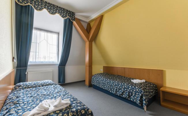 Фото отеля Kikelet Club Hotel