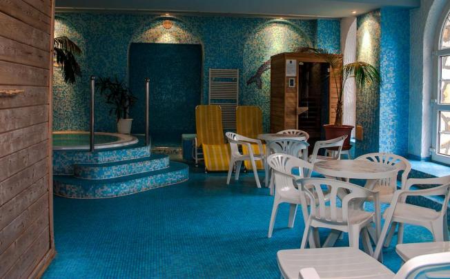 Фото отеля Kikelet Club Hotel