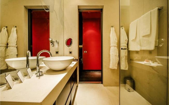 Фото отеля Buddha-Bar Hotel Budapest Klotild Palace