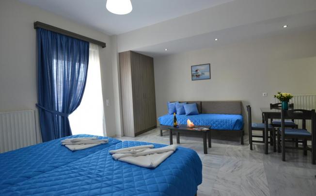 Фото отеля VESPERI STUDIOS & APARTMENTS