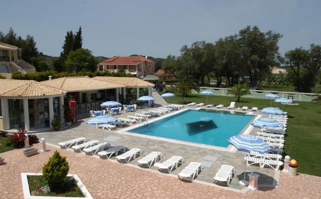 Фото отеля South Coast Kavos ApartHotel