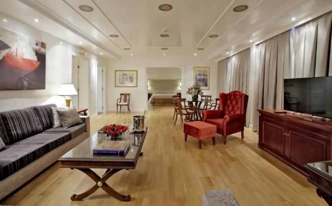 Фото отеля Piraeus Theoxenia Hotel