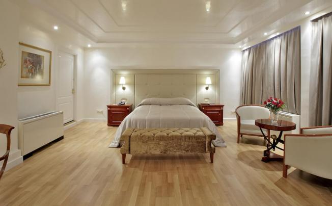 Фото отеля Piraeus Theoxenia Hotel