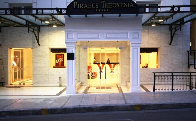 Фото отеля Piraeus Theoxenia Hotel