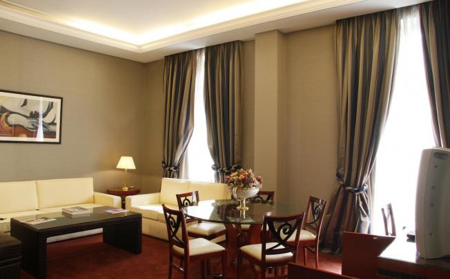 Фото отеля Piraeus Theoxenia Hotel