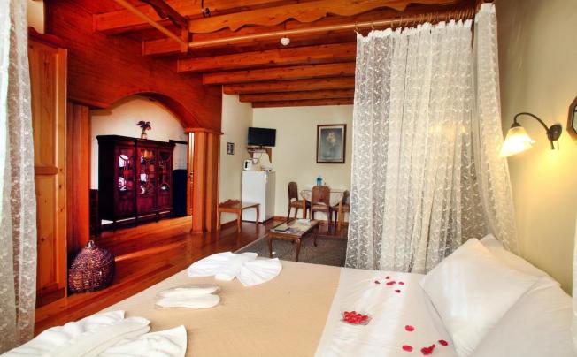 Фото отеля Palazzo Di Pietro Hotel