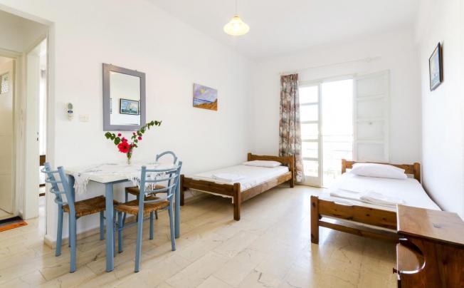 Фото отеля Aris Apartments