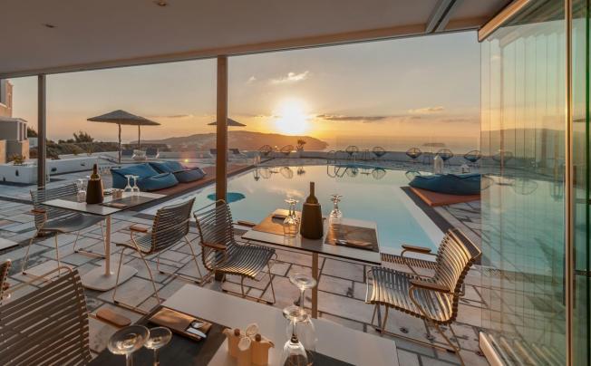 Фото отеля Caldera's Dolphin Suites