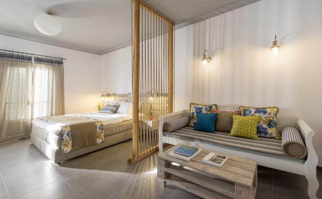 Фото отеля Caldera's Dolphin Suites
