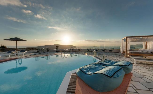 Фото отеля Caldera's Dolphin Suites
