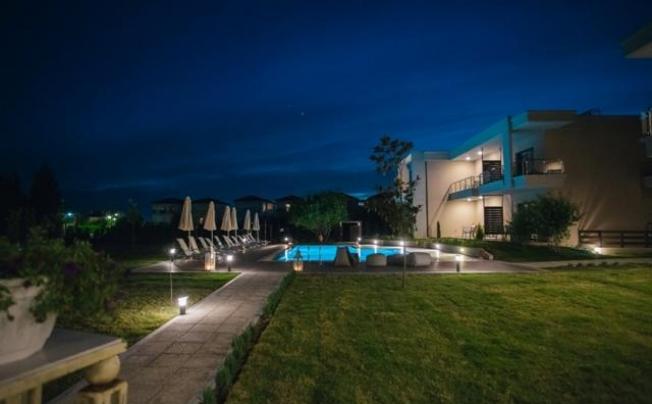 Фото отеля Olea Mare Apartments