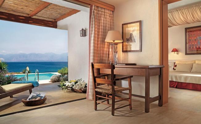 Фото отеля Elounda Mare Relais & Chateaux Hotel
