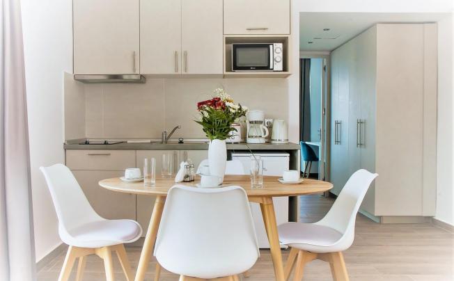 Фото отеля Sunrise City Apartments
