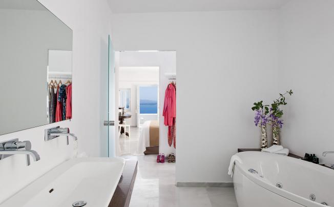 Фото отеля Canaves Oia Hotel