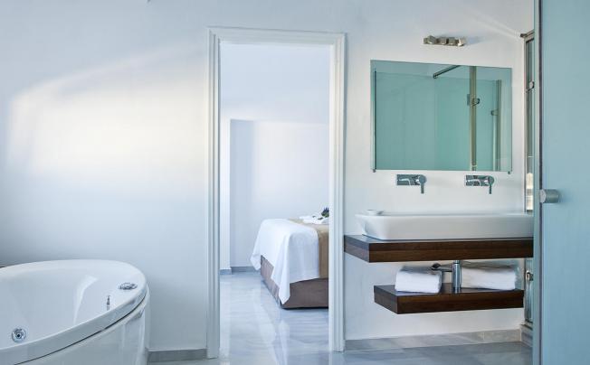Фото отеля Canaves Oia Hotel