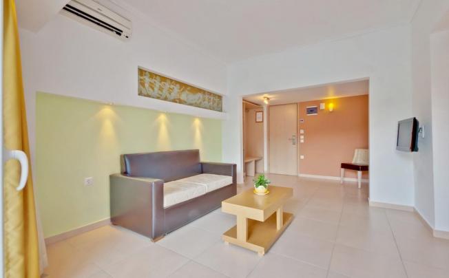 Фото отеля MENDI HOTEL
