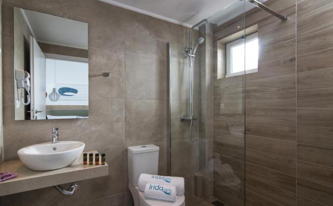 Фото отеля Irida Hotel & Apartments