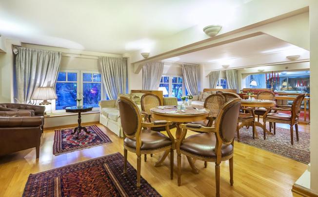 Фото отеля Minerva Premier Hotel