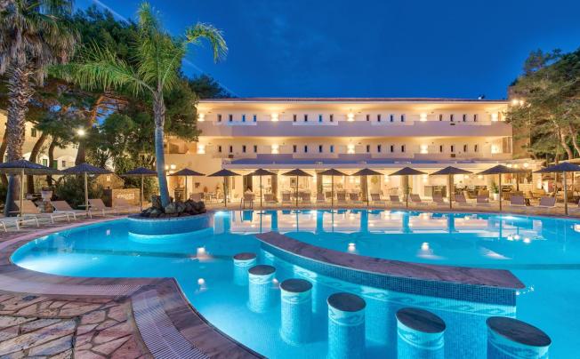 Фото отеля Vasilikos Beach Hotel 