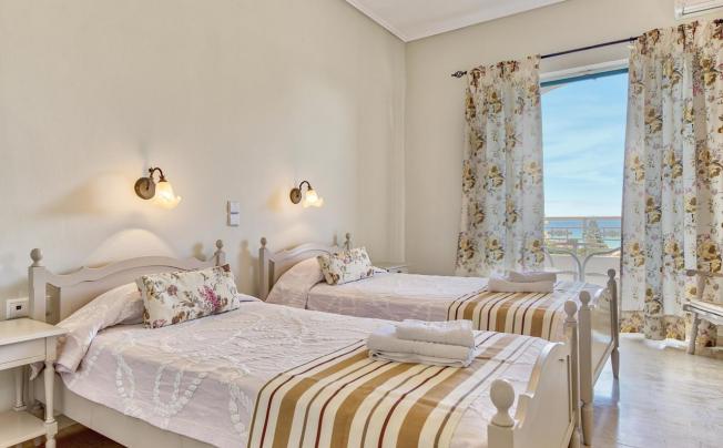 Фото отеля Vasilikos Beach Hotel 