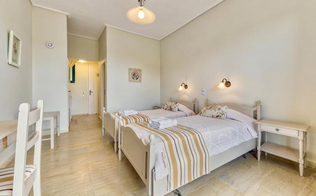 Фото отеля Vasilikos Beach Hotel 