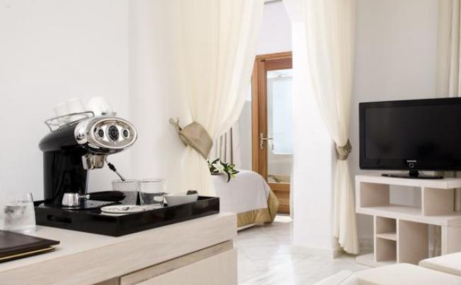 Фото отеля Gold Suites - Small Luxury Hotels of the World