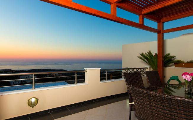 Фото отеля Azure Sea View Villa