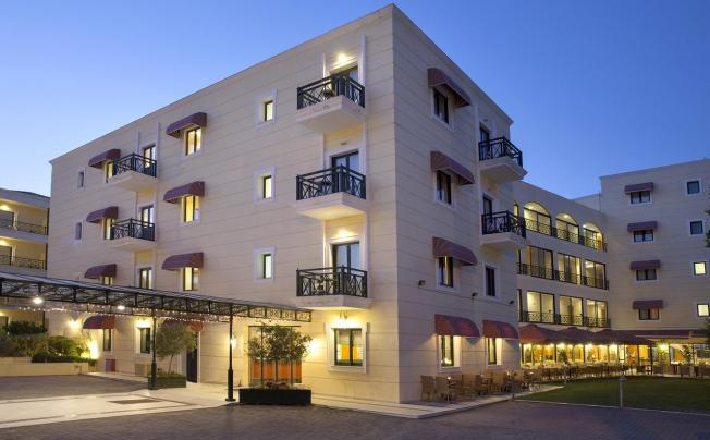 Фото отеля Ramada Attica Riviera (ex. Aquis Aquamarina Hotel)