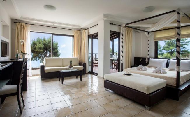 Фото отеля Elani Bay Resort
