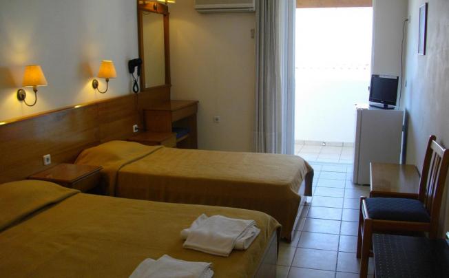 Фото отеля Andreolas Beach Hotel