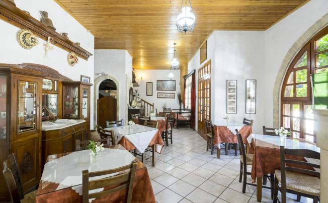 Фото отеля Keramos Hotel