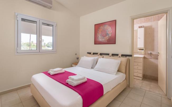Фото отеля VILLA EUPHORIA 