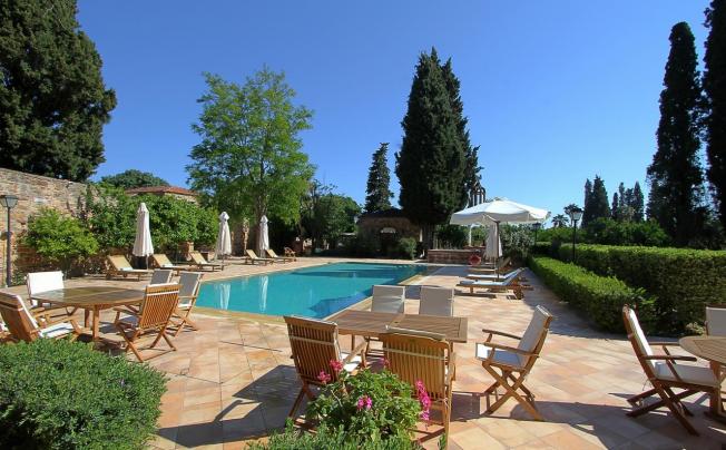 Фото отеля Argentikon Luxury Suites 