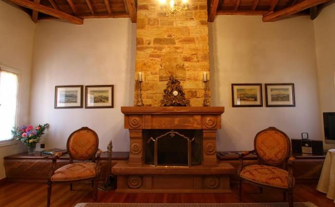 Фото отеля Argentikon Luxury Suites 